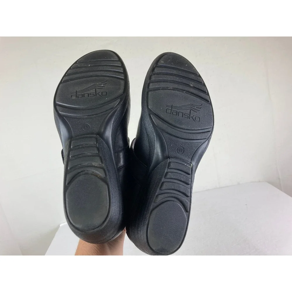 Dansko mary jane